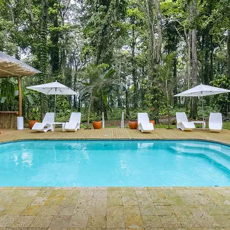 Le Cameleon Boutique Hotel Puerto Viejo de Talamanca Exterior foto